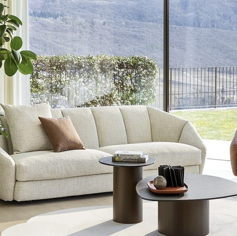 Divano lineare Jill di Calligaris