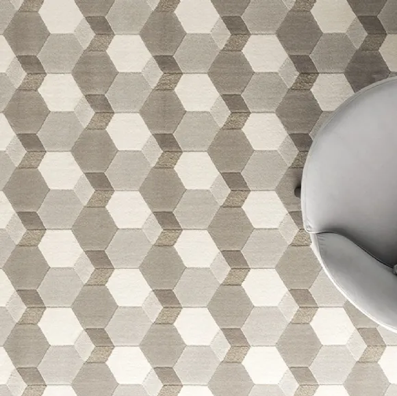 Tappeto con geometrie Cementino di Calligaris
