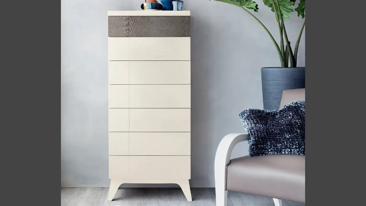 Cassettiera Aneto in legno laccato di Le Fablier