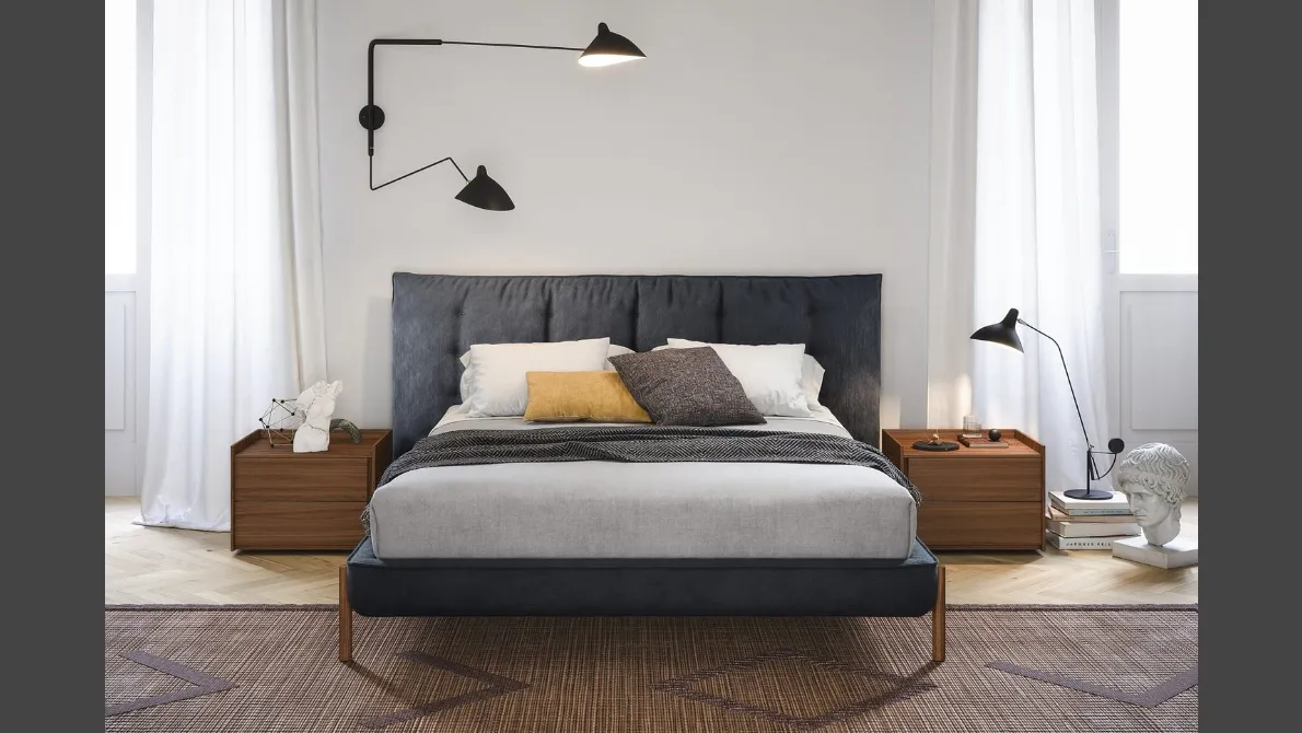 Comodino Sly in legno noce canaletto di Novamobili
