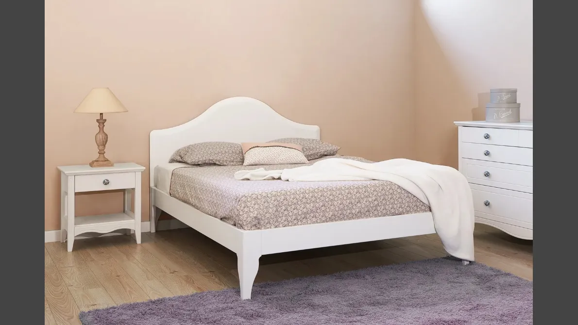 Letto matrimoniale Gendarme in legno laccato di Callesella