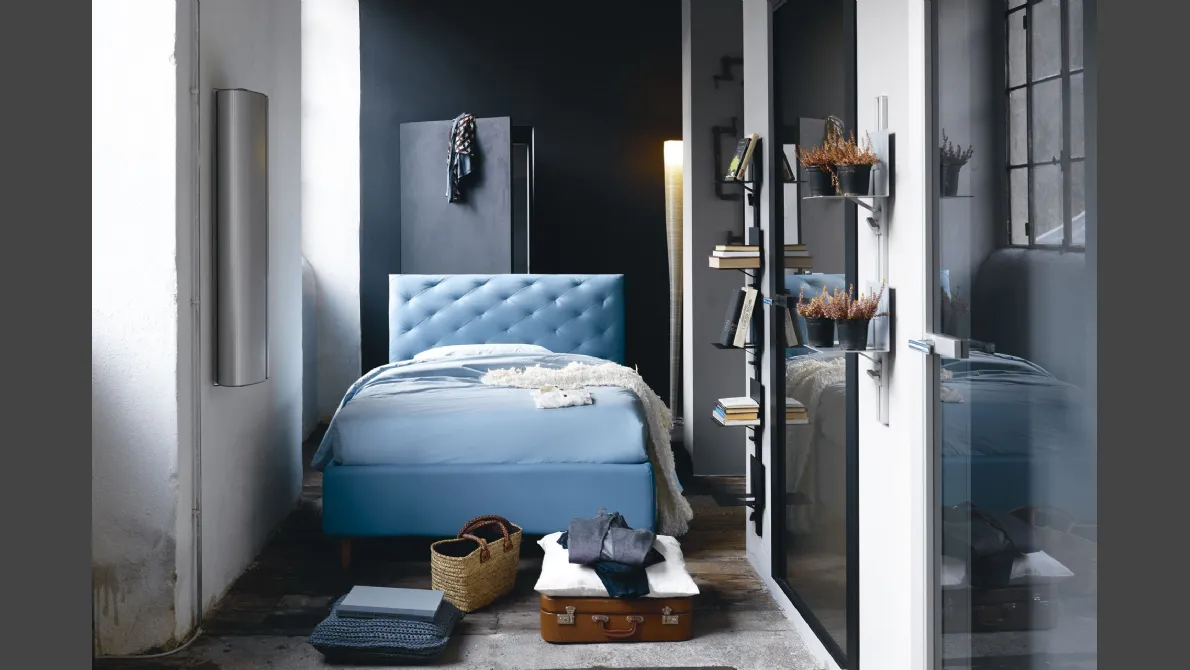 Letto singolo in ecopelle con testiera capitonné e contenitore So Ever di Noctis