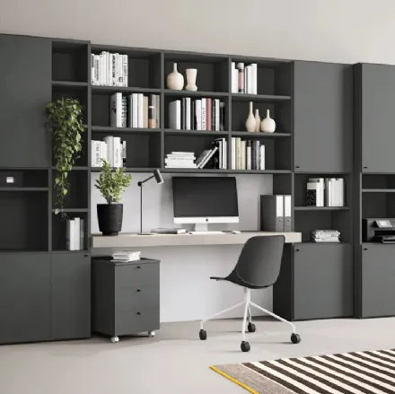 Libreria a muro Golf Infinity I106 con desk ed ante di Colombini Casa