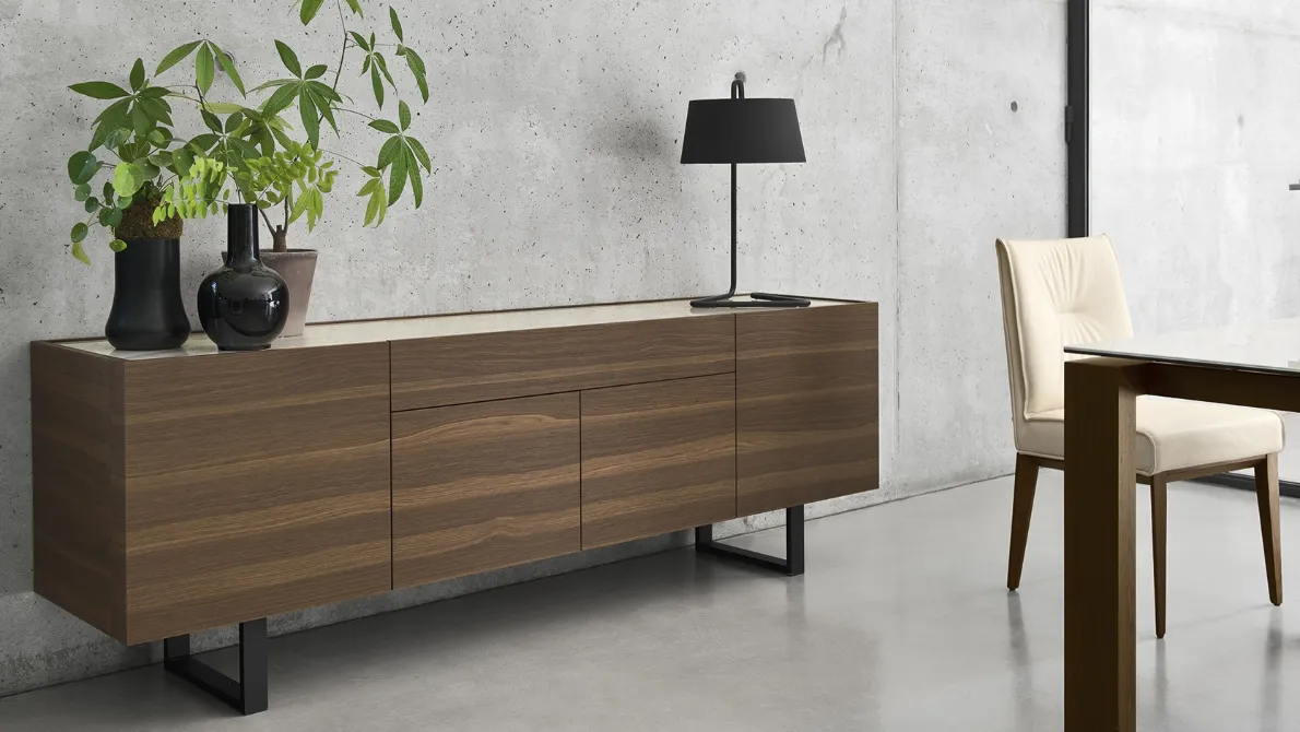 Madia in legno con piano in vetro serigrafato e piedini in metallo Horizon di Calligaris