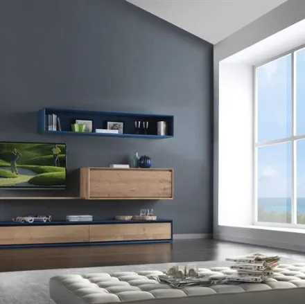 Parete Attrezzata in legno di rovere naturale e laccato blu Wild 5132 di Conarte