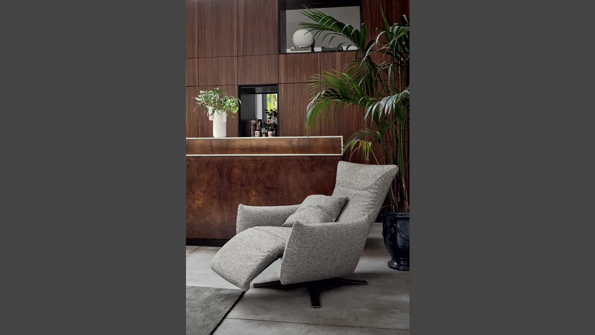 Poltrona Relax in tessuto Polse di Calligaris