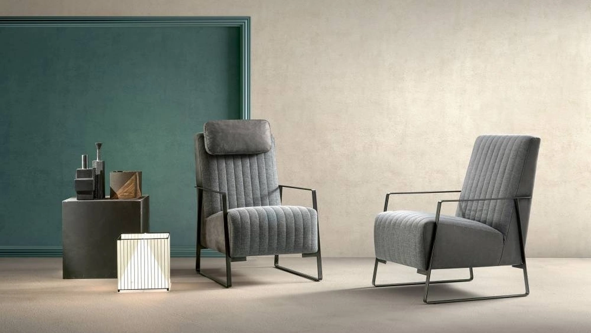 Poltrona in tessuto e pelle Angy di Samoa