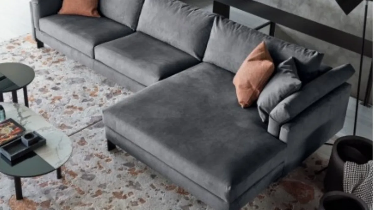 Divano con penisola Meridien di Calligaris