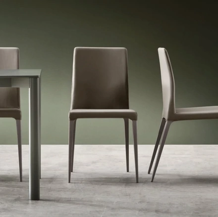 Sedia Dakota in ecopelle di Maronese