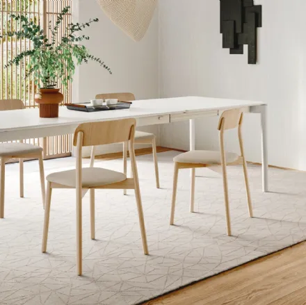 Tavolo minimal allungabile in legno Nordic di Calligaris