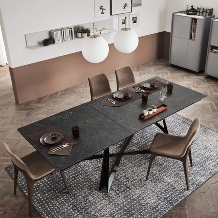 Tavolo con allunghe Poker di Maronese