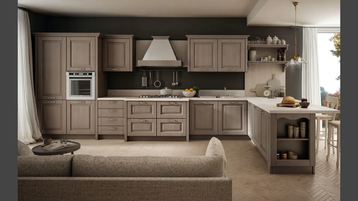 Cucina Classica Bolgheri v3 in Rovere Finitura Cuvèe, Maniglia Argento Antico, Top Laminato Luserna Bianco di Stosa
