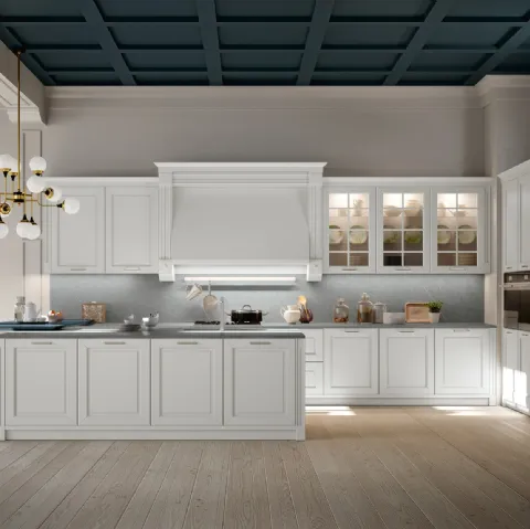 Cucina Classica Dolcevita v3 in Laccato Plata, Top Neolith Zaha Stone Silk, Piano snack in laccato Blu Nettuno, Maniglie in finitura Argento satinato di Stosa