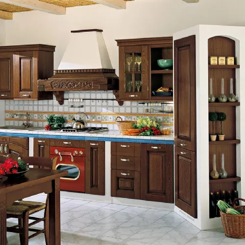 Cucina lineare in Muratura con ante in legno Paesana 02 di Ar-Tre