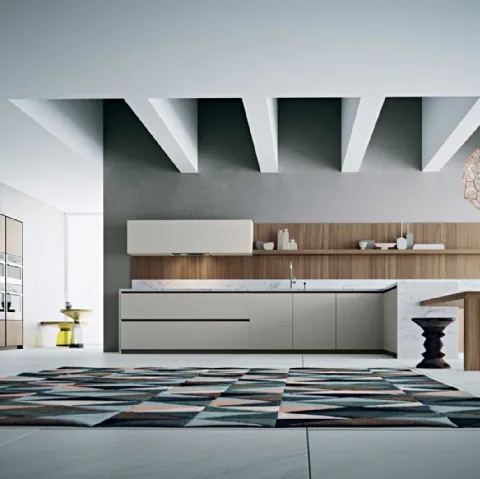 Cucina Moderna Area 22 Gola con penisola in laccato e noce canaletto con top in marmo di Dibiesse