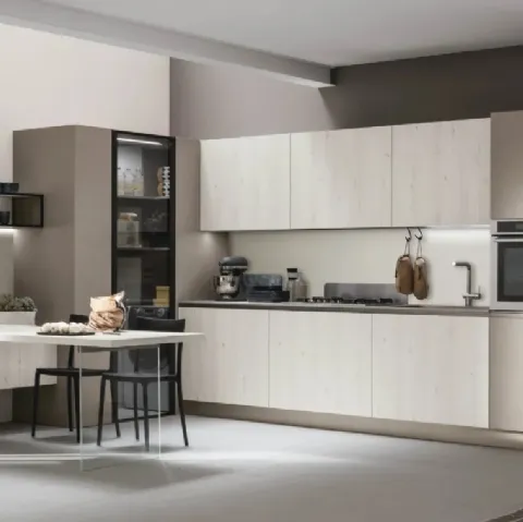 Cucina Moderna con penisola Infinity v12 in Termo Strutturato Larice Bianco e Cemento Visone di Stosa