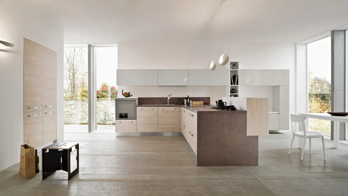 Cucina Moderna angolare in finitura legno e laccato Mito di Ar-Tre