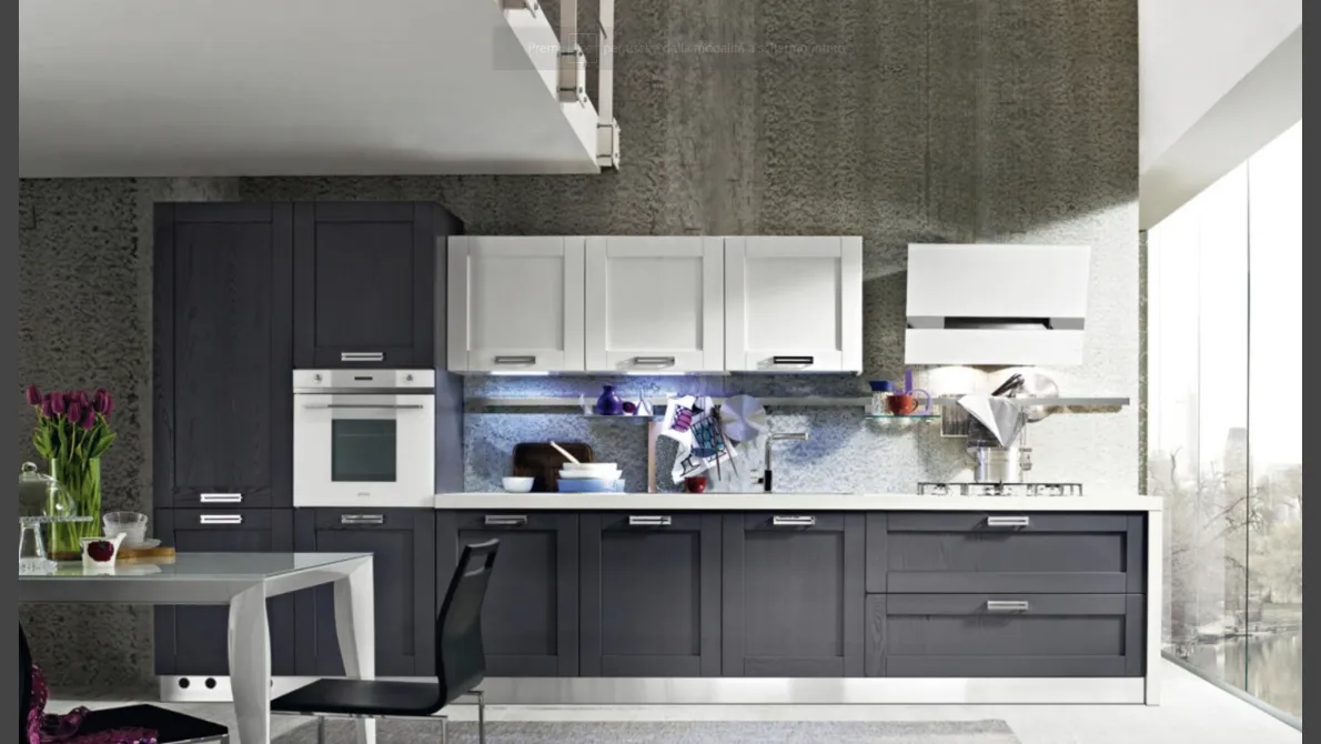 Cucina Moderna lineare in legno laccato opaco Signoressa 03 di Ar-Tre